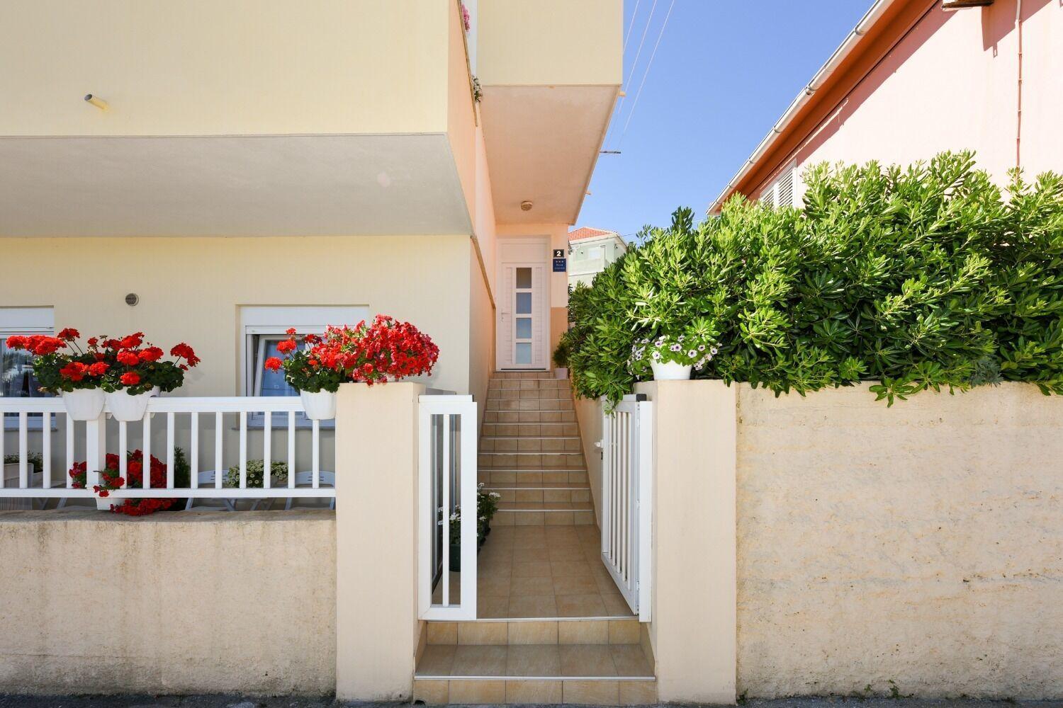 Apartments Kolt - 15M From Sea 칼리 외부 사진